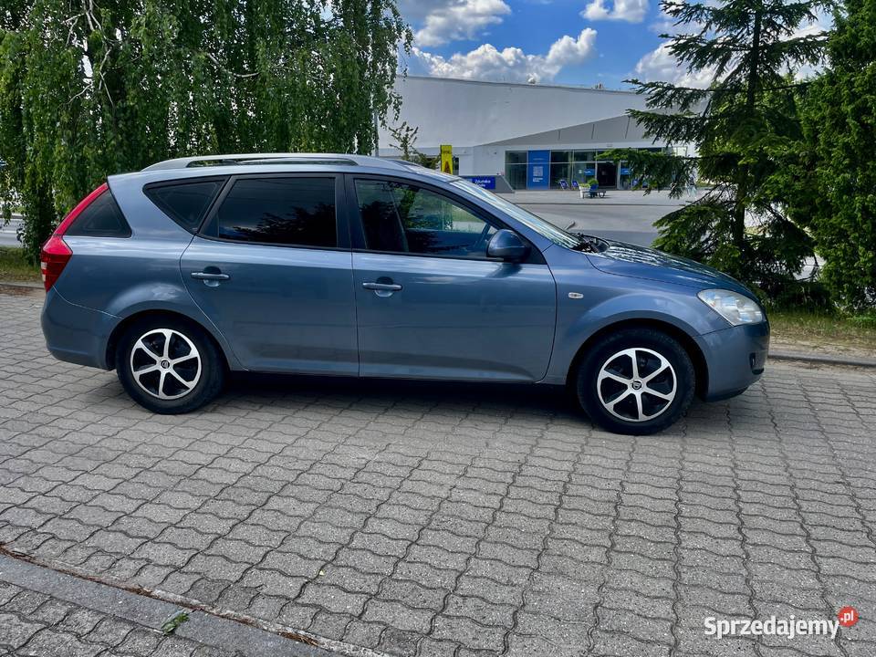 ŚlicznaKijaCeed2007r16Benz GazKombiHakMożZamiana