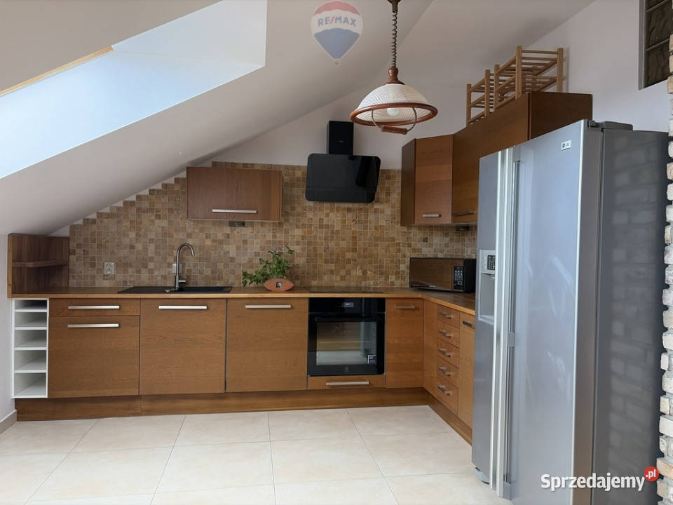 2 pokoje parking i czynsz w Ząbki sprzedam