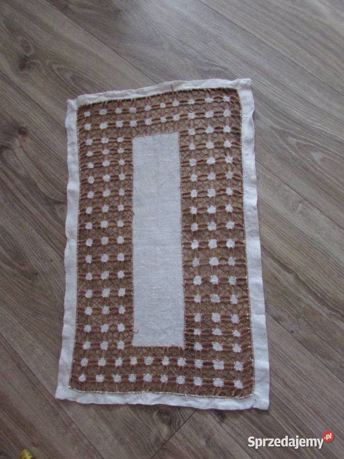obrus pleciony haftowany biało brązowy Kraków sprzedam