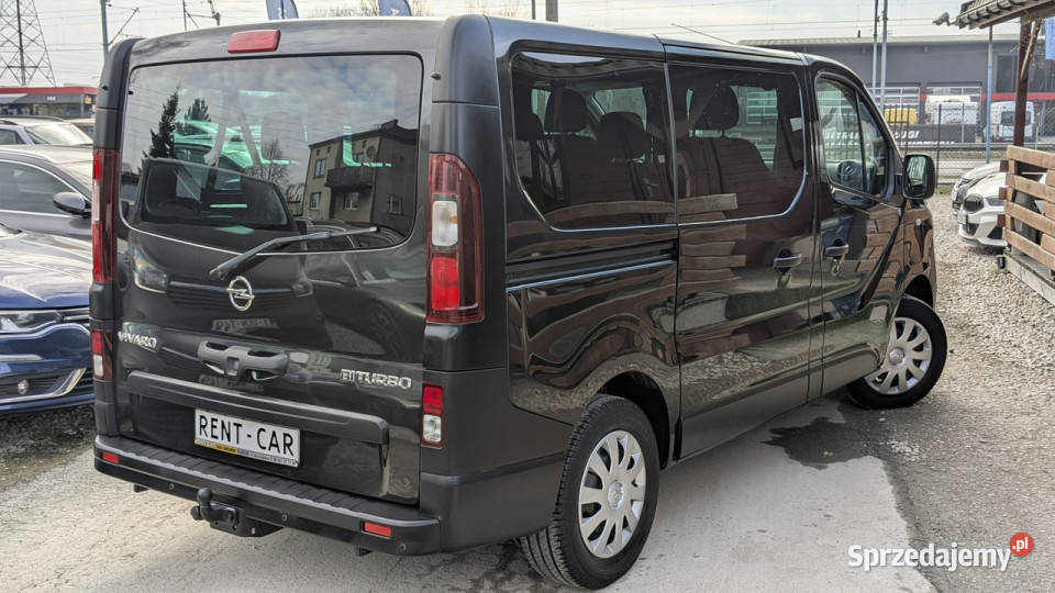 Opel Vivaro BUS 8Osób 16D125OPŁACONYBezwypadkowy 238844km Częstochowa sprzedam