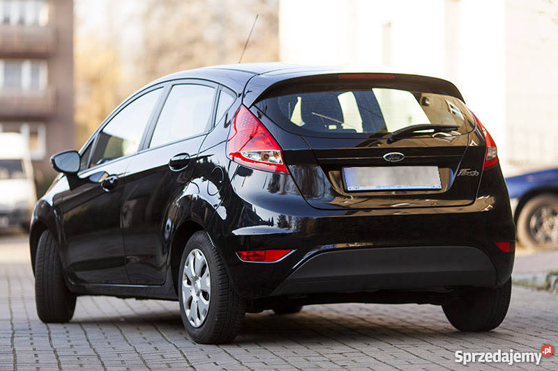 Ford fiesta 14duratek 16V PFI 90 sigma manualna