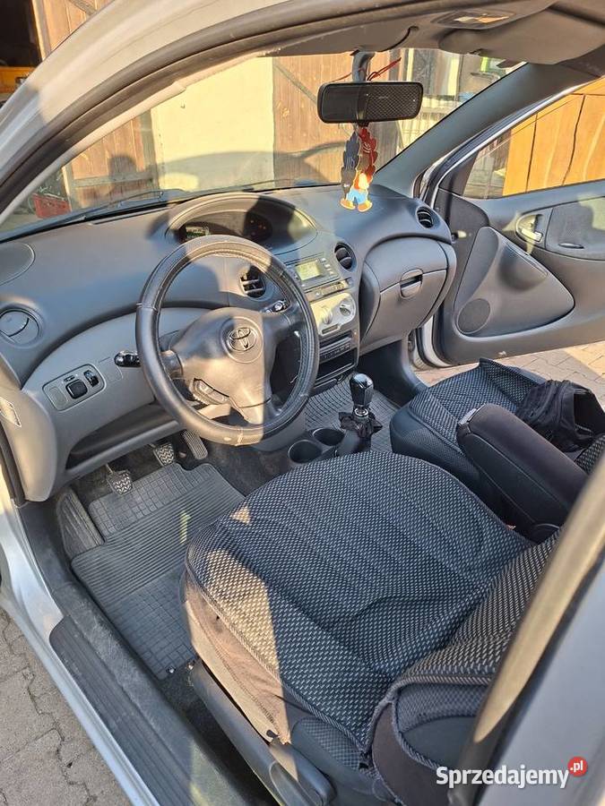 Toyota Yaris 14 diesel 2005 super 1400cm3 świętokrzyskie Ostrowiec Świętokrzyski