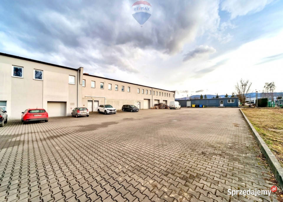 Wjazd z DK magazyn biura TIR S1800m dojazd asfaltowy Bielsko-Biała sprzedam