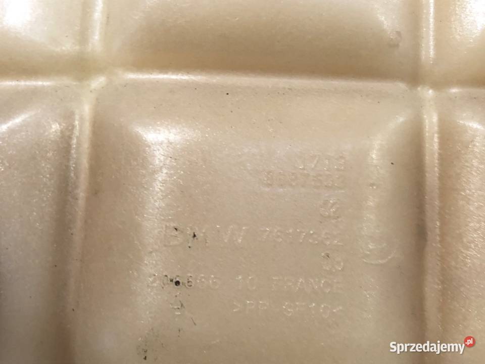 ZBIORNIK WYRÓWNAWCZY PŁYNU CHŁODZĄCEGO BMW F39