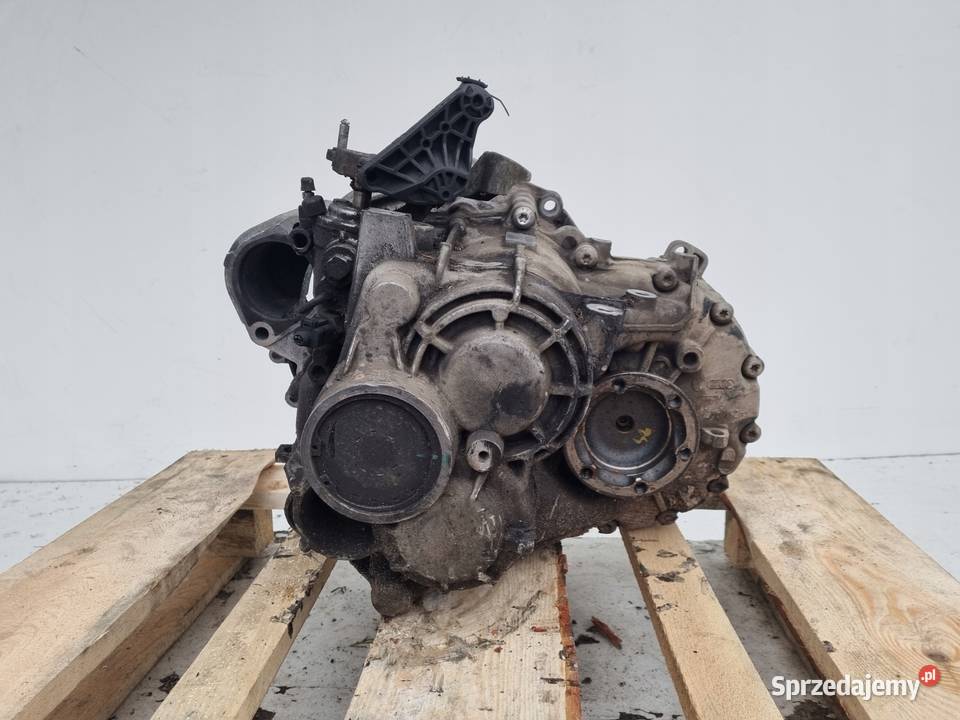 VW Golf VII 18 TSI SKRZYNIA BIEGÓW manualna LHC Janów