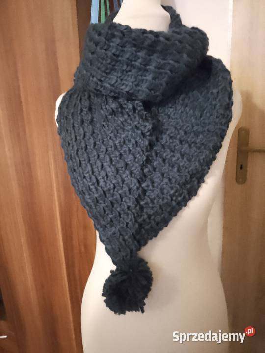 Komin szal damski z pomponem granatowy Chrzanów sprzedam