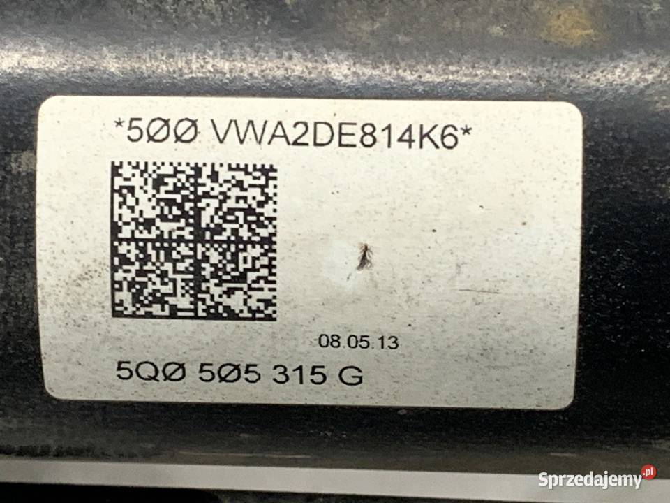 BELKA TYŁ VW GOLF VII Hatchback TYLNA