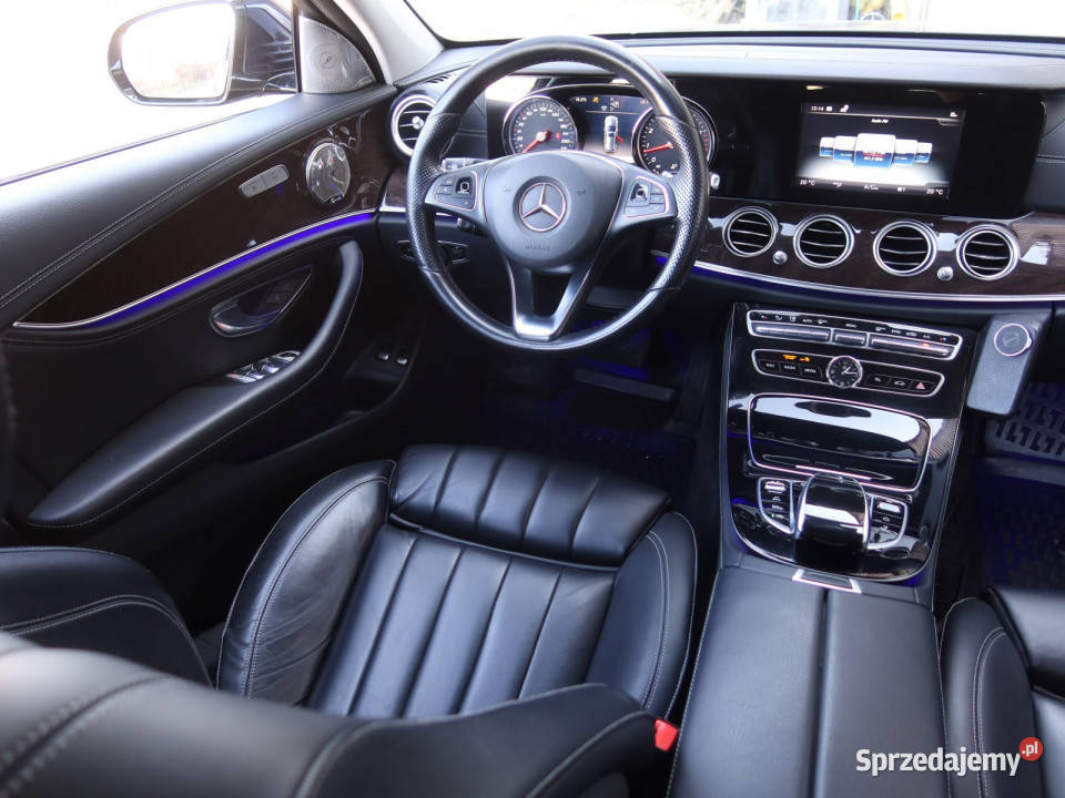 Mercedes E E 250 nieuszkodzony Katowice