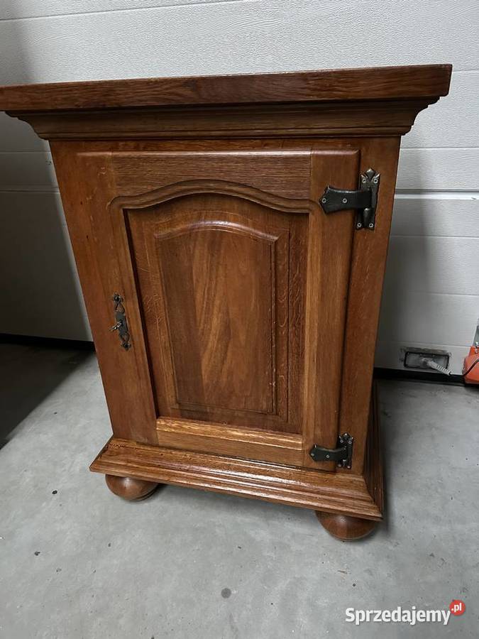 Masywna dębowa komoda 71 Komody