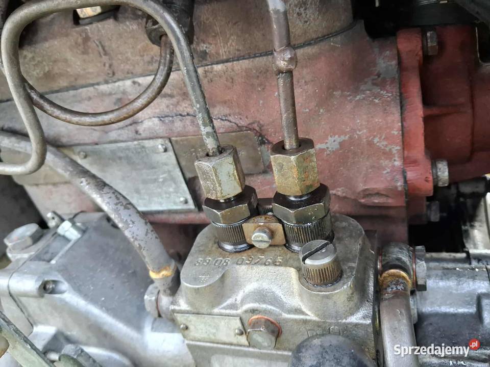 Sprzedam ursusa C330 M 89r oryginał