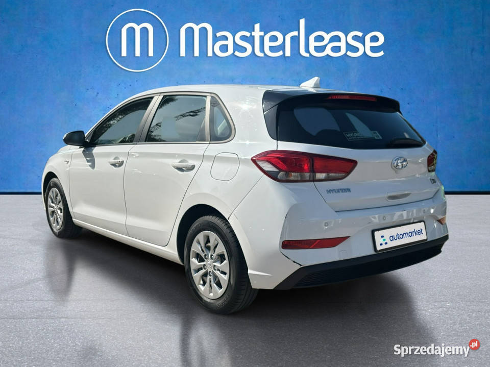 Hyundai i30 15 DPI Classic Z polskiego salonu światła LED