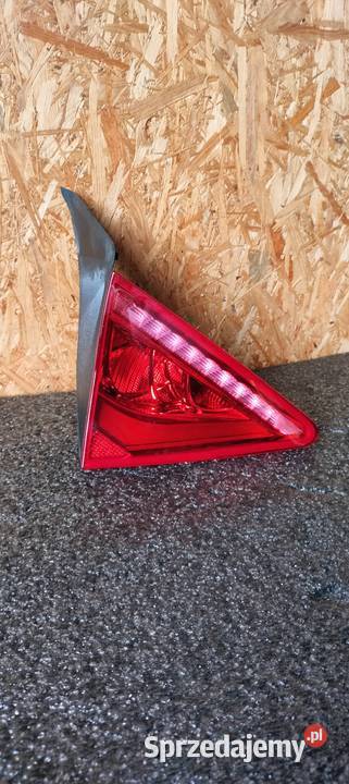 Lampa Tylna w Klapę Prawa LED Audi A7 Sportback osobowe Lampy tylne Przemyśl sprzedam