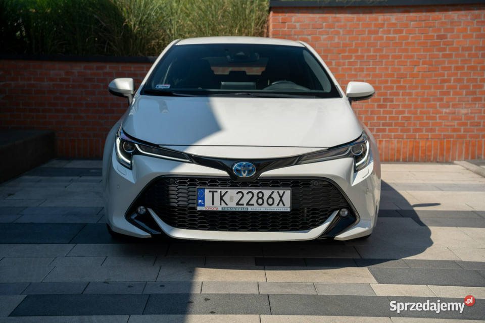 Toyota Corolla Comfort Style Tech Connect Salon małopolskie Kraków