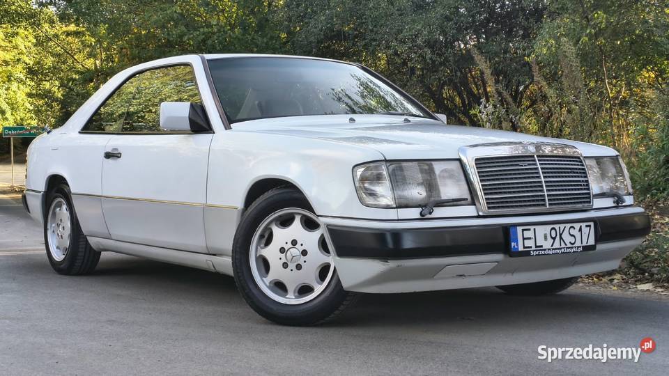 MERCEDESBENZ W124 C124 300 CE Coup z 1990 roku Zarejestrowany w Polsce sprzedam