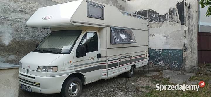 Kamper na sprzedaż sprzedam