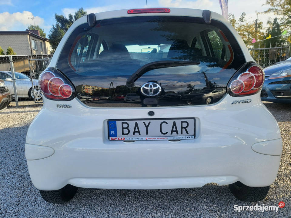 Toyota Aygo 10 68 100 Przebieg 129 Wersja Lifcie łódzkie sprzedam