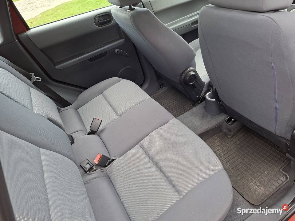 Mitsubihi colt 13 benzyna klimatyzacja 2007r Olszanica sprzedam