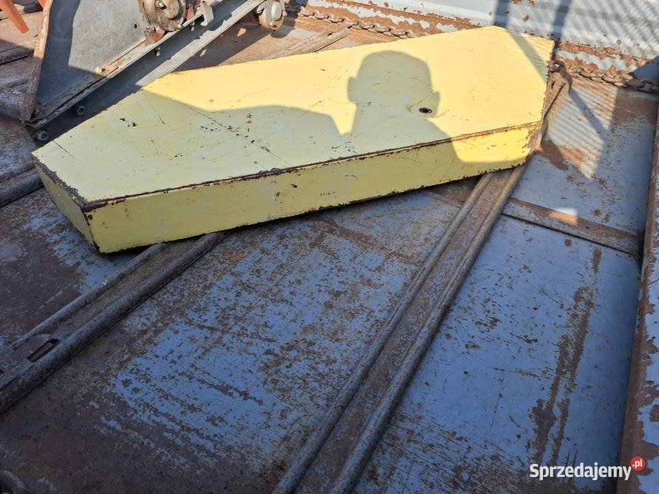 Rozrzutnik obornika CzarnaBiałostocka 4t nieuszkodzony Maszyny rolnicze Radom sprzedam