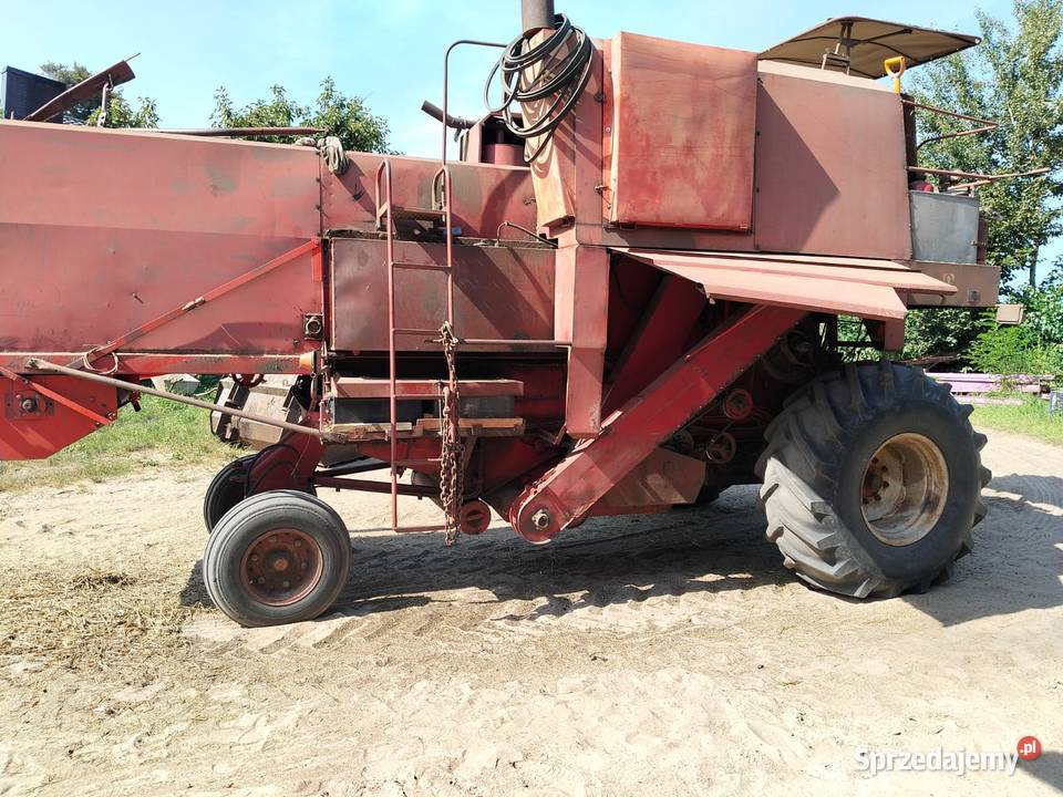 Bizon 56 kombajn zbożowy Mąkowarsko
