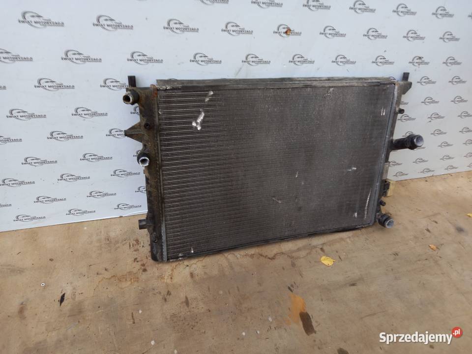 AUDI A3 II 8P7 LIFT 11r chłodnica wody