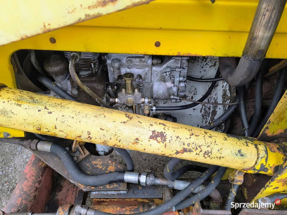 Silnik do koparkoładowarki Ostrówek Lubartów