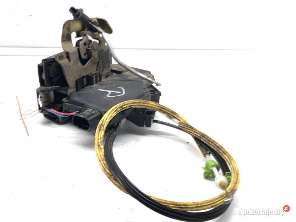 ZAMEK DRZWI PRAWY TYŁ AUDI A6 C5 Kombi 9705 podkarpackie