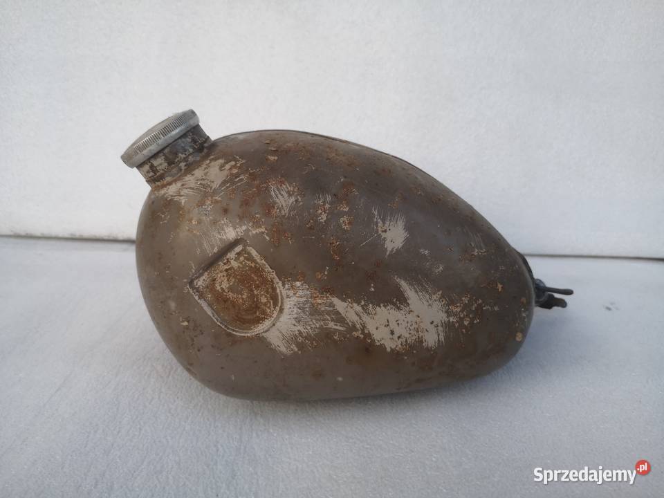 Bak starego motocykla zbiornik kranik Brzezia Łąka