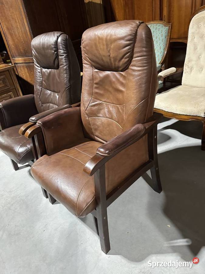 Fotele ze skóry na dębowym stelażu rozkładane Fotele Sławoszewek