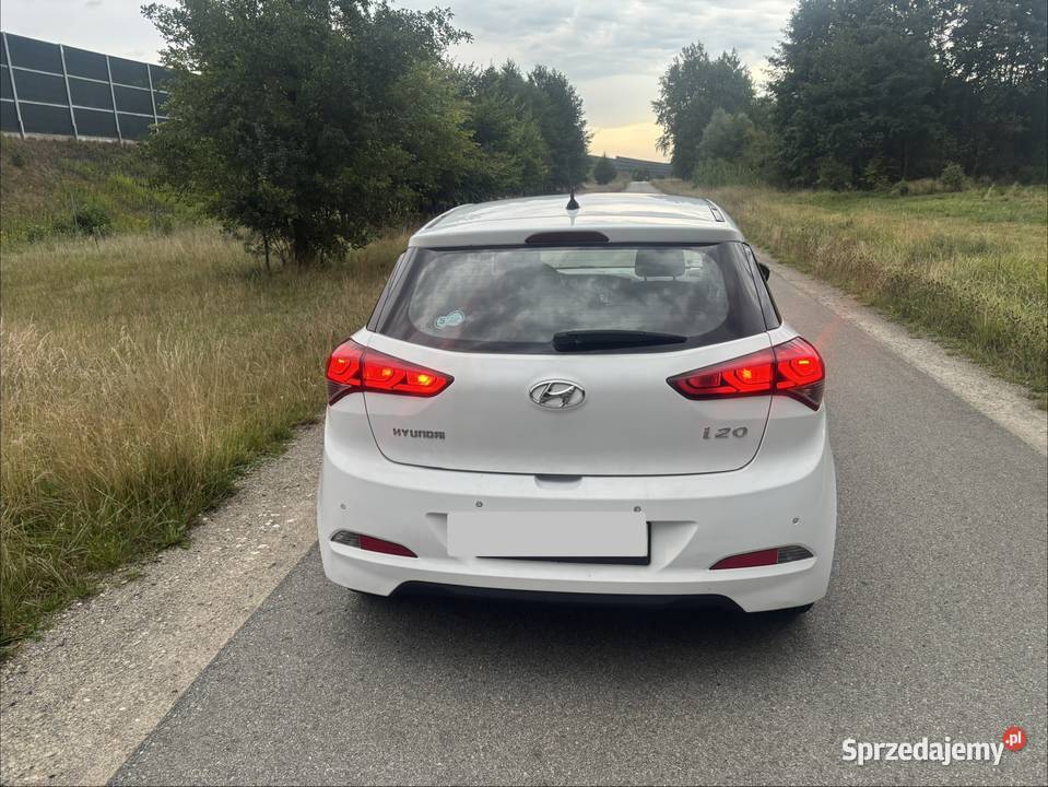 Hyundai i20 11 CRDI 75 2015r Sędziszów Małopolski sprzedam