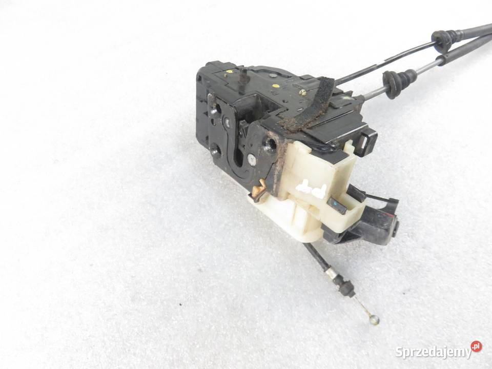 ZAMEK PRAWY TYLNY HYUNDAI SANTA FE II 814202B000