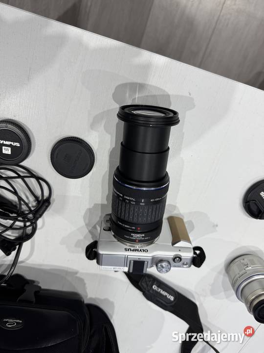 Sprzedam Aparat Olympus E1 dwa obiektywy Piączyn