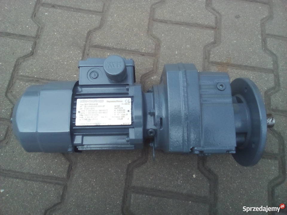 Motoreduktor 018 kW 13 obr 3faz