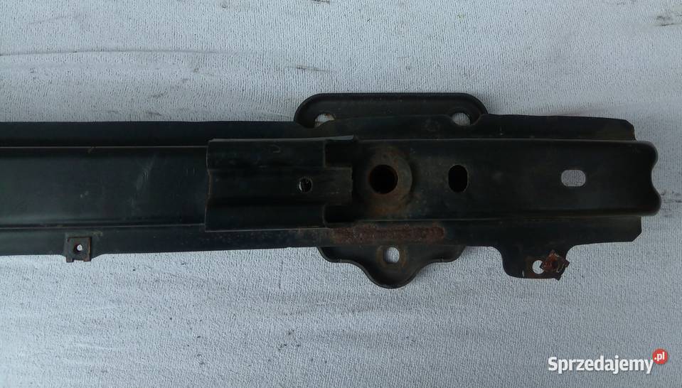 BELKA ZDERZAKA TYŁ BMW 1 E87 osobowe dolnośląskie Mielęcin