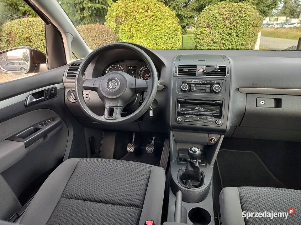 VW TOURAN BENZYNA 7 OSÓB wielkopolskie sprzedam