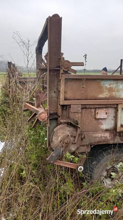 sprzedam rozrzutnik obornika dwuosiowy nieuszkodzony Olesno