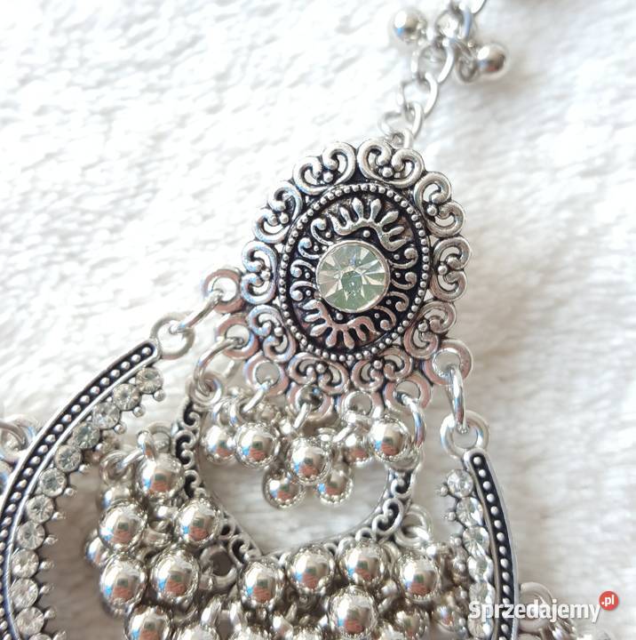 Duże długie kolczyki srebrny kolor białe zachodniopomorskie Szczecin