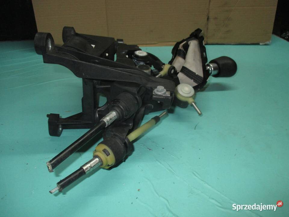 FORD FOCUS MK3 III 12r lewarek skrzyni 6 biegów