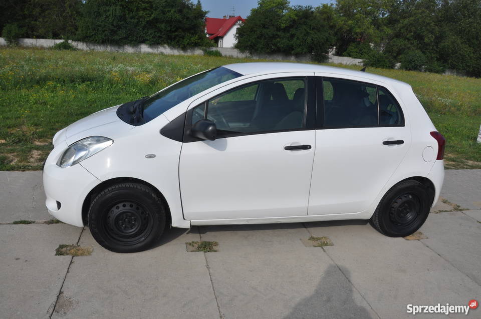Toyota Yaris 2007 Biały Yaris Lublin sprzedam