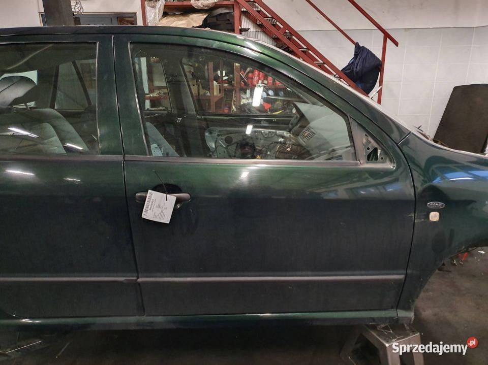 DRZWI PRAWE PRZÓD SKODA FABIA I LF8C