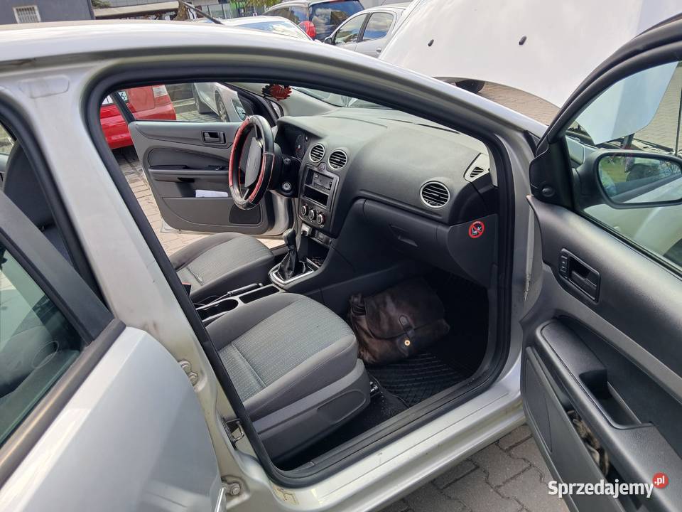 ford focus 200616benzklima dziala salon 224rts 1600cm3 Focus Bydgoszcz