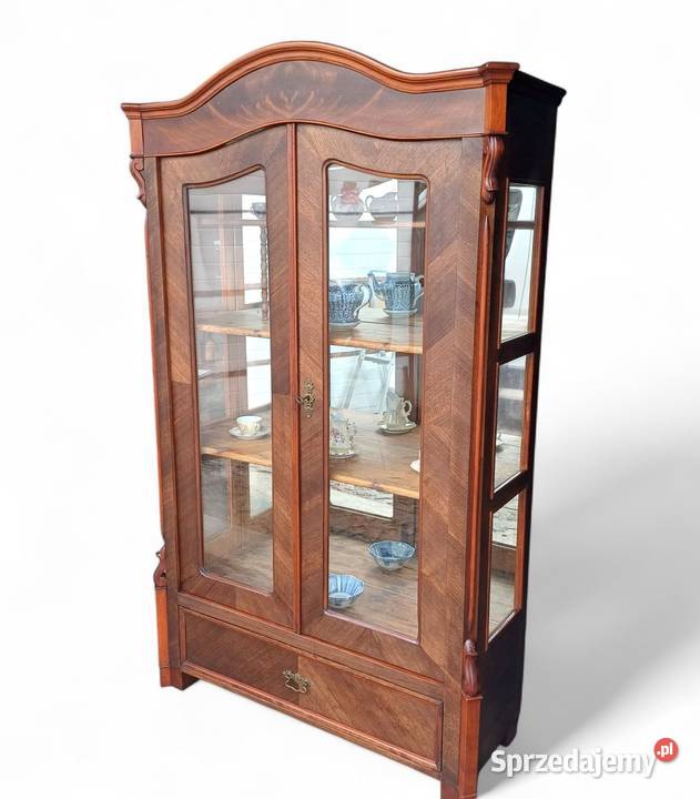 Unikatowa Biblioteka Witryna Ludwikowska z