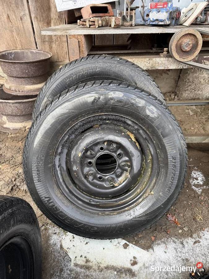 Opony 2sztuki marki nexen Nienadowa