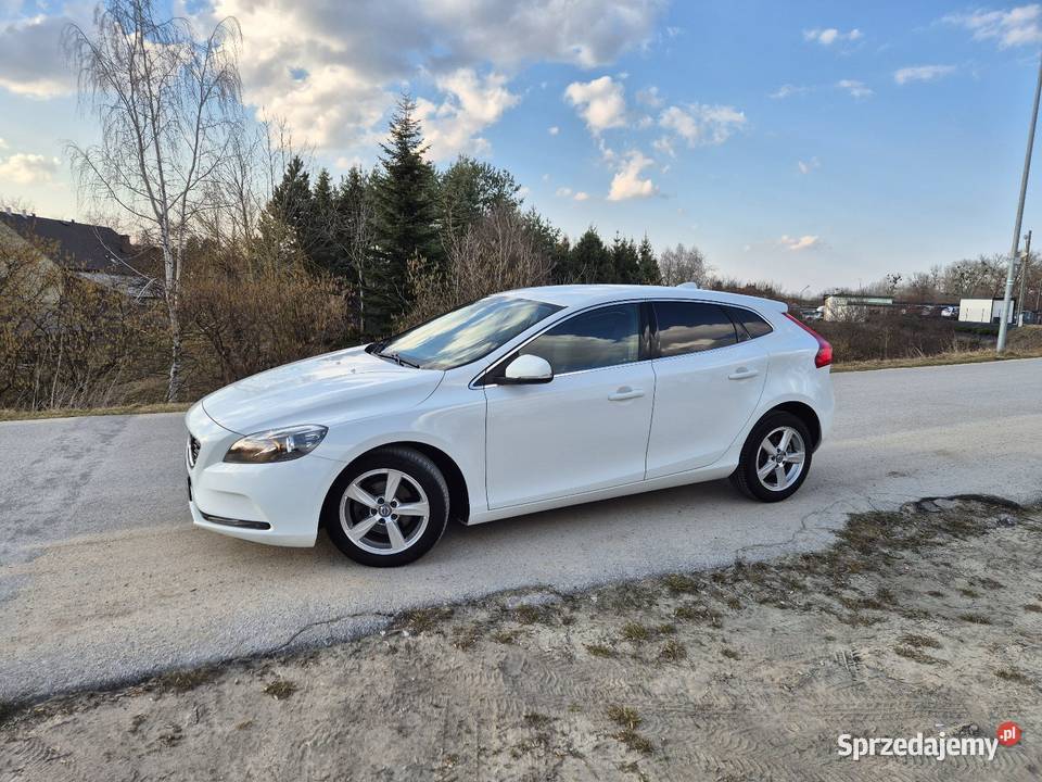 Volvo V40 Momentum 2015r 20D D2 120 Serwis Led poduszka powietrzna lubelskie Puławy