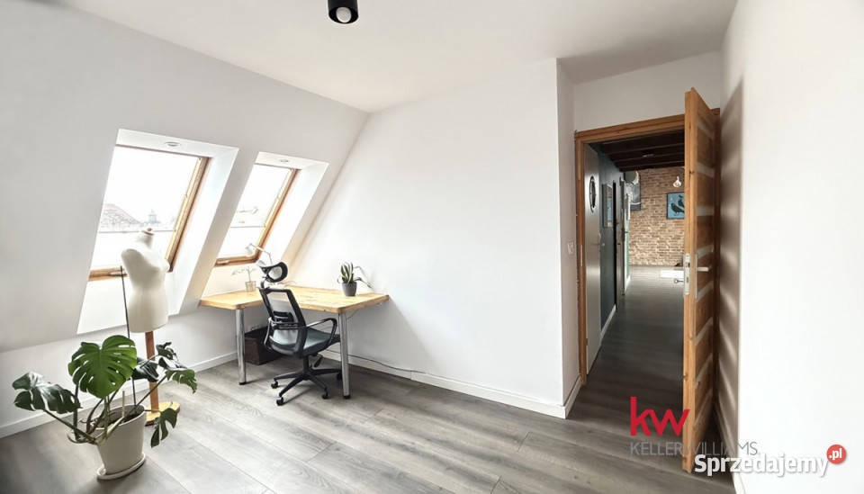 sprzedaży mieszkania Bytom 4738m2 3pokojowe sprzedam