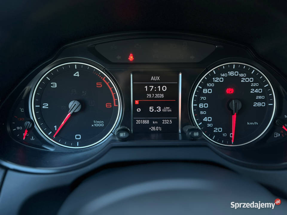 Audi Q5 Quattro 20 TDI Świetny stan serwisie 2000cm3 świętokrzyskie Suchedniów