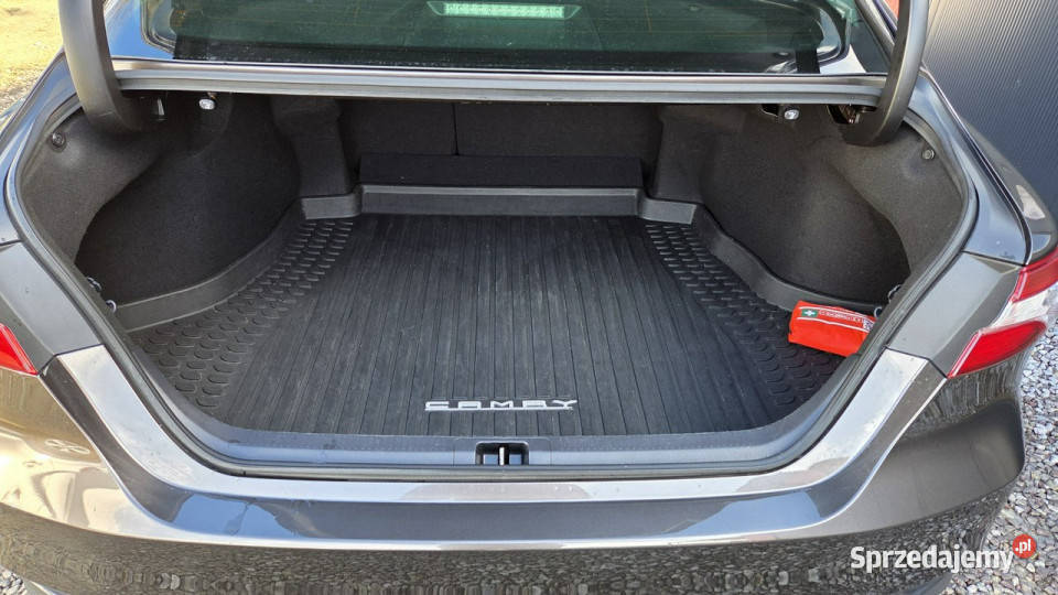 Toyota Camry 25 Hybrid FV 23 Salon Prestige Hand wielofunkcyjna kierownica sprzedam