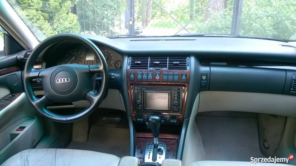 SPRZEDAM AUDI A8 D2 42 OKAZJA BESTIA 4X4 światła przeciwmgłowe