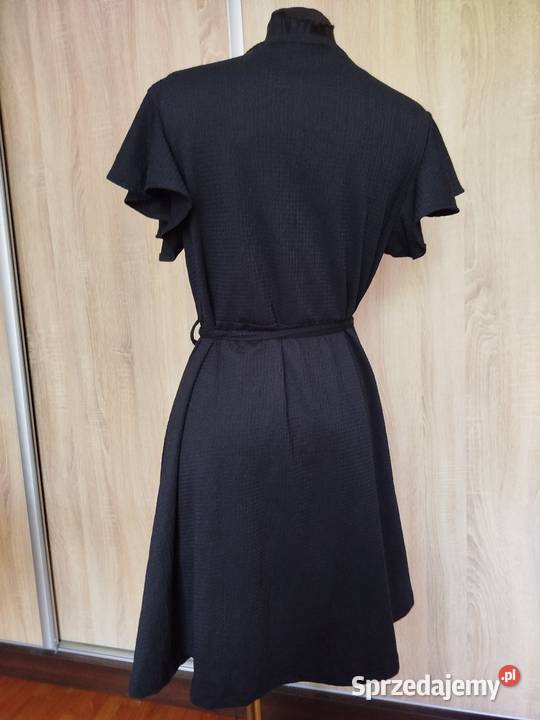 Czarna elegancka sukienka rozmiar 3840 Rozmiar 38(M) Biecz