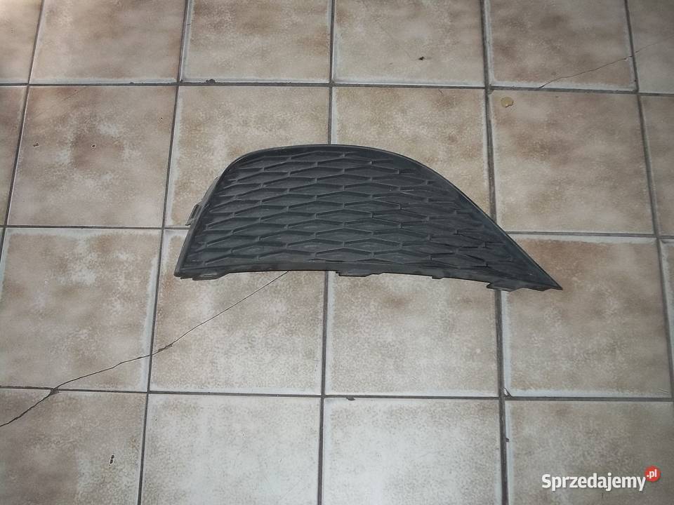 seat ibiza IV 4 zaslepka zderzaka prawa zaslepka osobowe Jędrzejów sprzedam