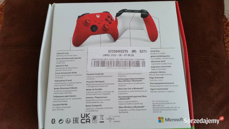 Pudelko i instrukcja XBOX Pulse Red do Puławy sprzedam